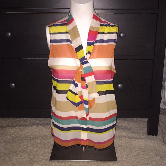 Alice & Olivia SILK BLOUSE - Picture 3 of 5